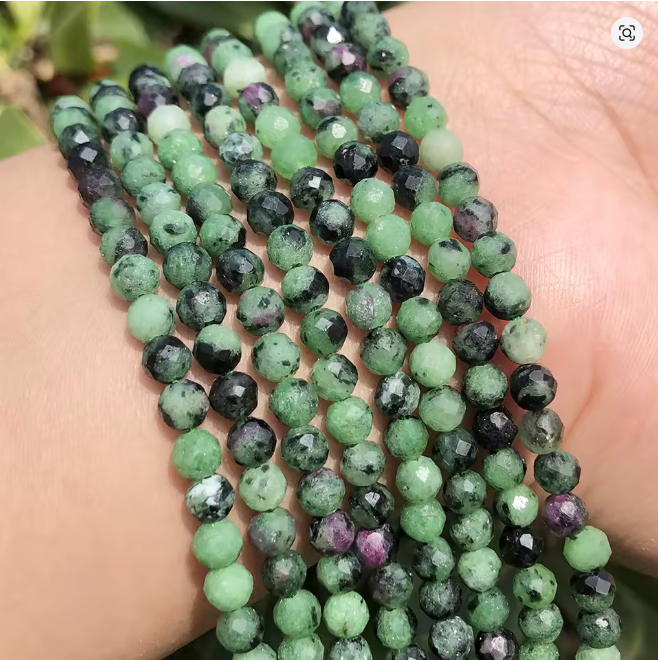 Cuenta de piedra natural facetada ruby zoisite de 2/3/4mm